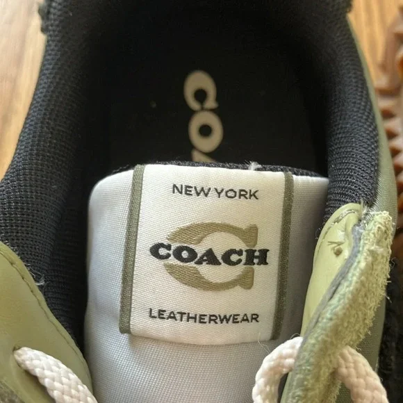 NWOB Coach Runner Hairy Suede Sneakers Shoes in Moss / Hairy Green Size 9B 39.5 - Picture 8 of 11